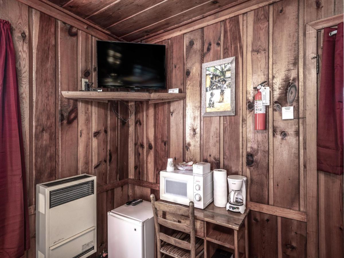 Apache Village 3, Queen Bed, Midtown, Sleeps 2 Ruidoso Extérieur photo