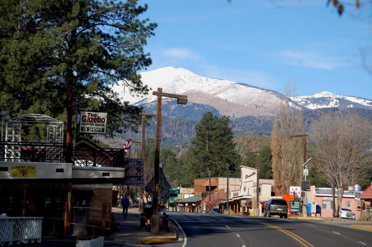 Apache Village 3, Queen Bed, Midtown, Sleeps 2 Ruidoso Extérieur photo